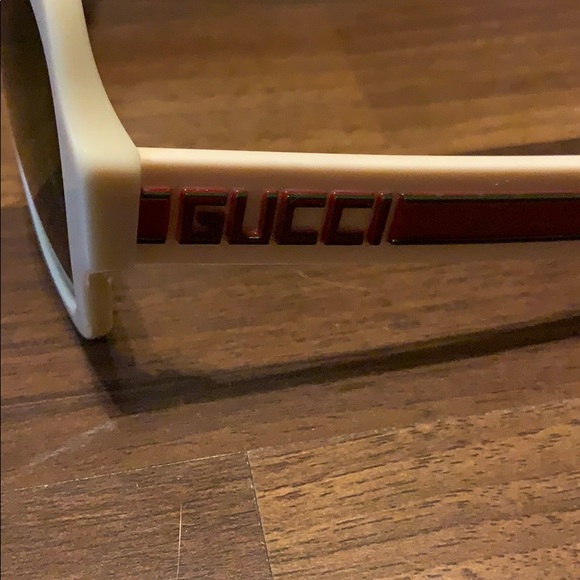 Gucci unisex sunglasses - Picture 3 of 6